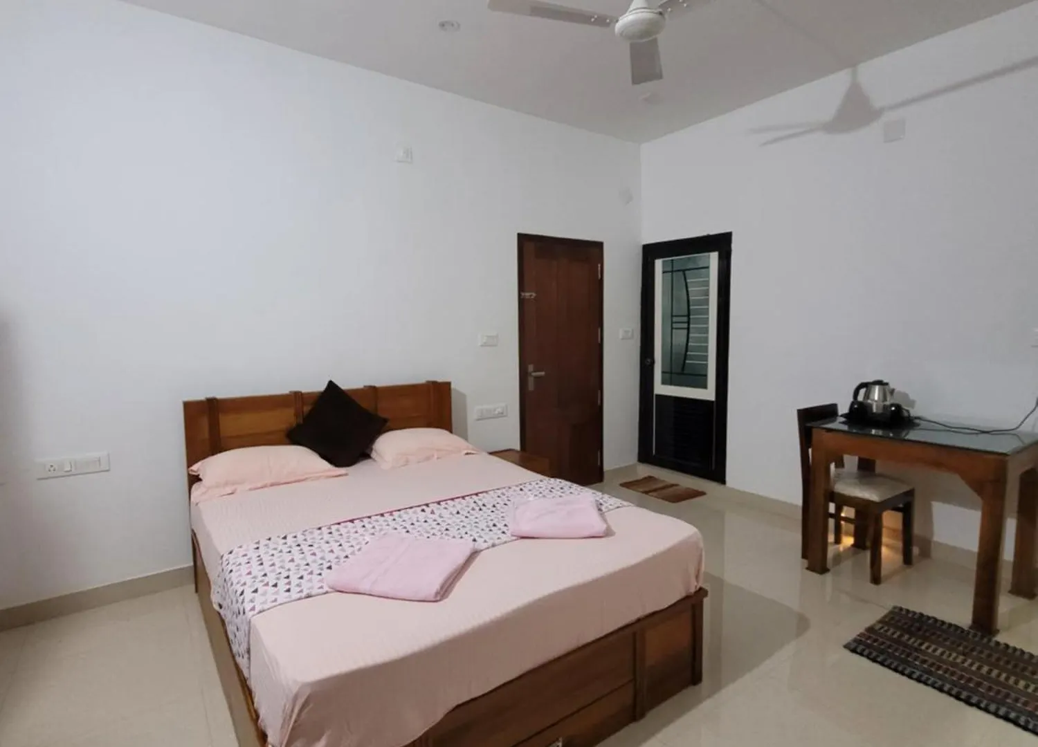 Homestay Dhara Dhvani Getaway Homes Tindummal